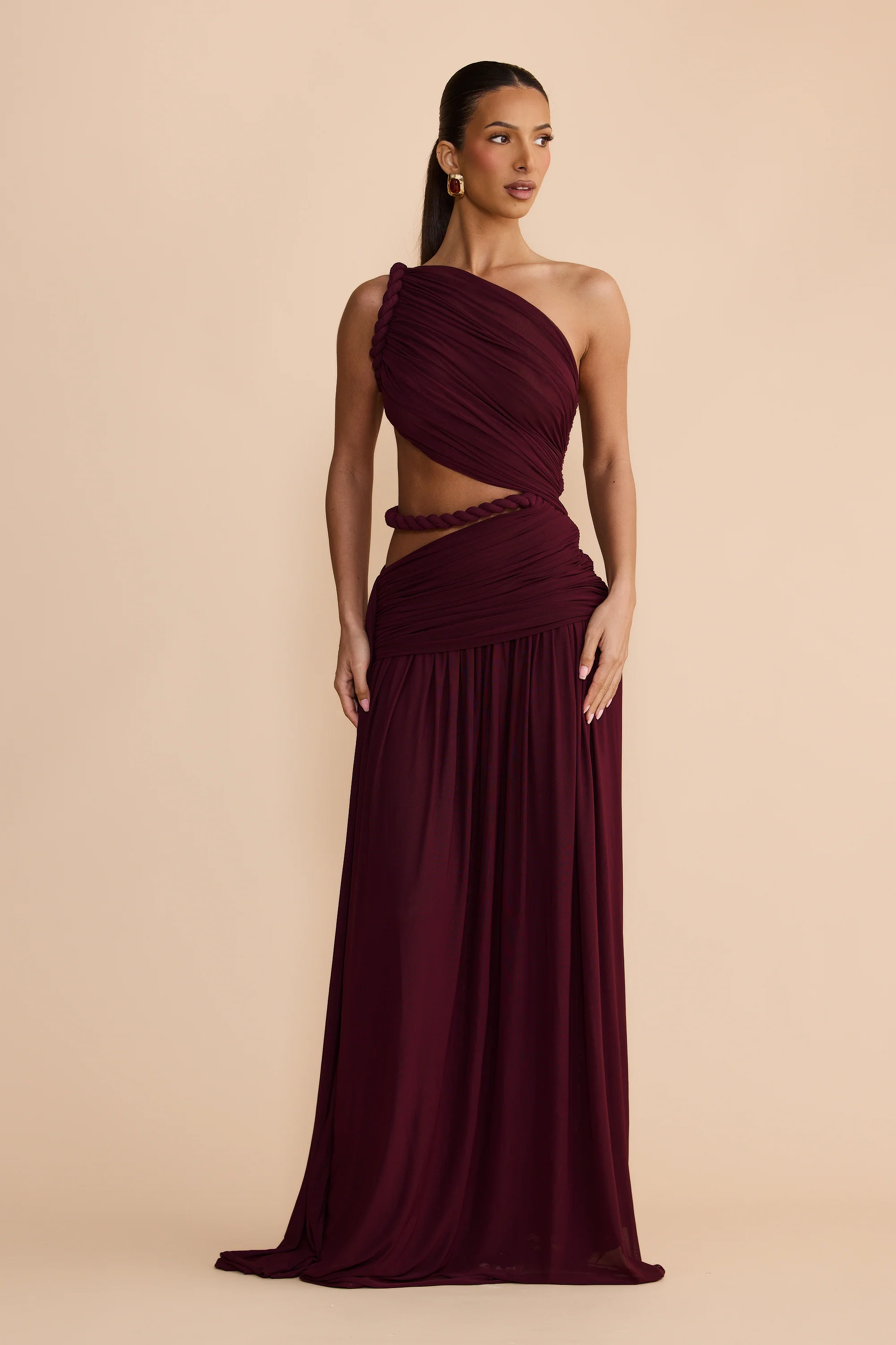 IZALIA GOWN - PLUM - Image 3