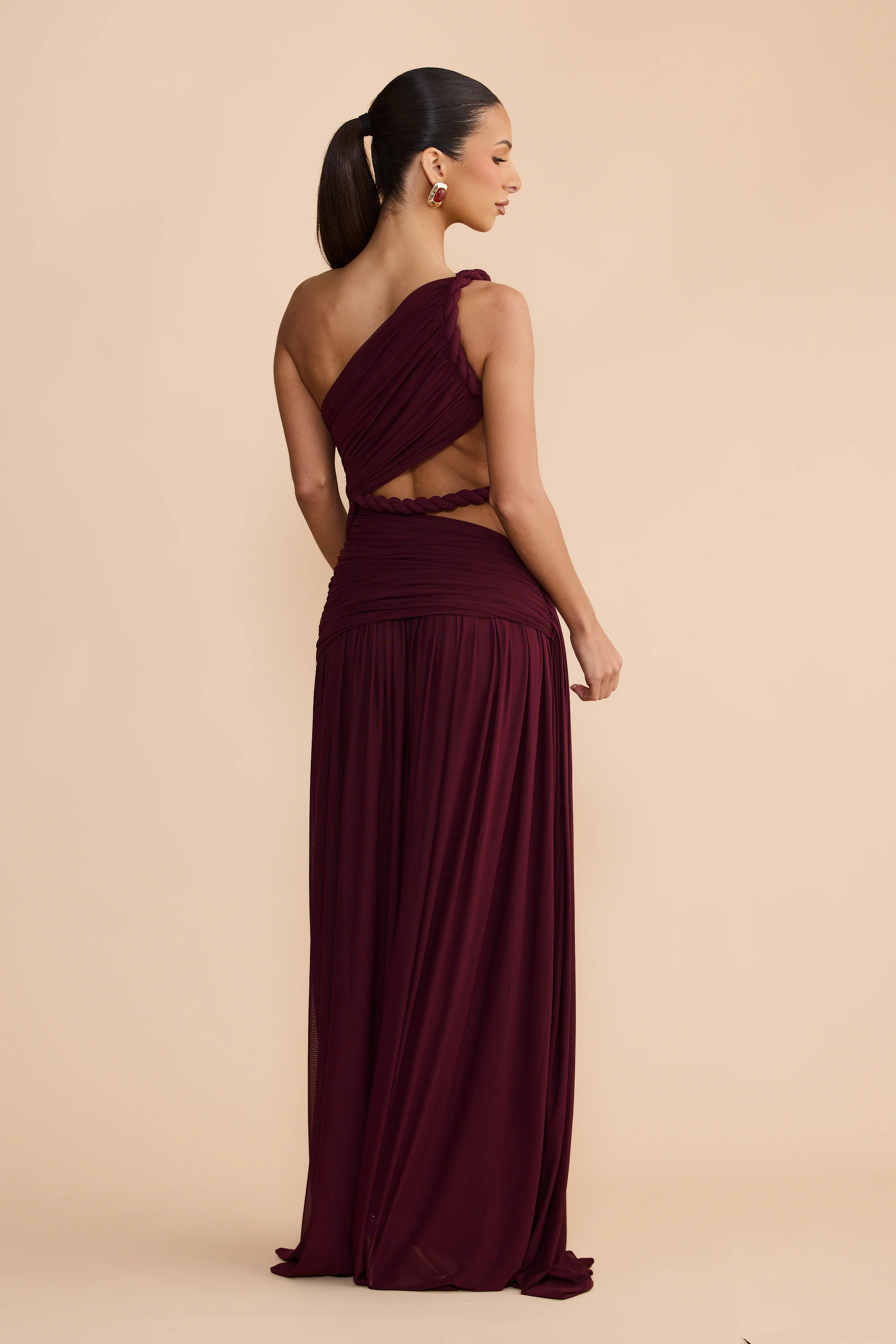 IZALIA GOWN - PLUM - Image 4